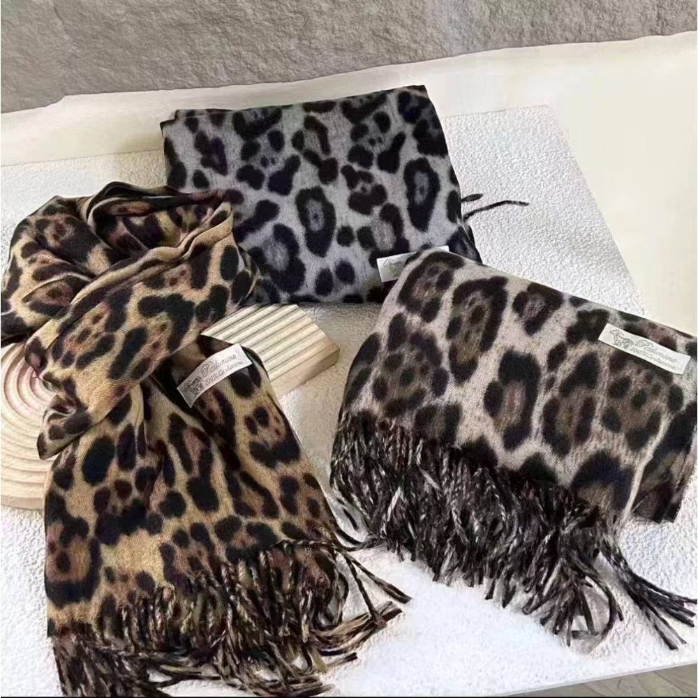 Bufanda de leopardo de diseño  - Woven Scarf Blanket reseña y precio