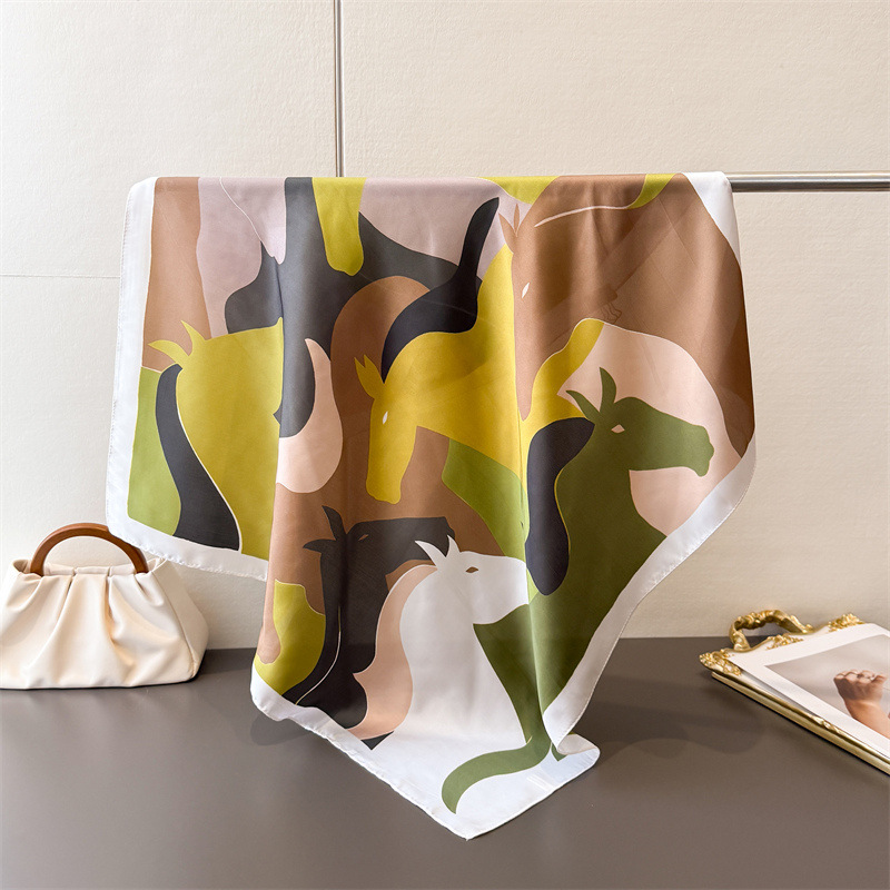 Nuevo Pañuelo Cuadrado para Mu - Scarf Silk Square reseña y precio