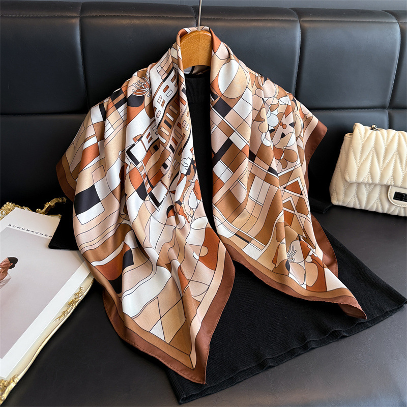 Pañuelo de Seda Cuadrado con E - Scarf Silk Square reseña y precio